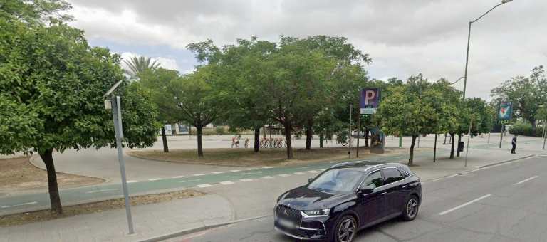 Parking Saba Muelle de las Delicias - Seville